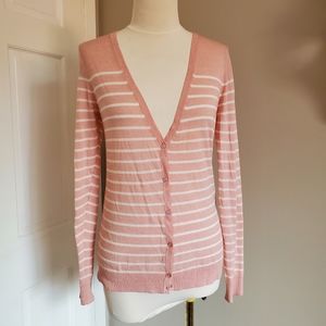 Alfred sung pastel dusty pink stripe cardigan size small v neck slim fit Vintage